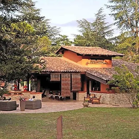I Lari Bed and Breakfast 3*