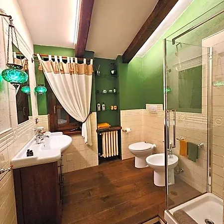 I Lari Bed and Breakfast 3*